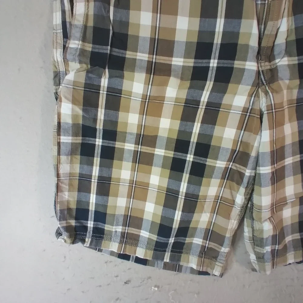 Gap Bermuda shorts men's 38 x 10 blue plaid lightweight cotton